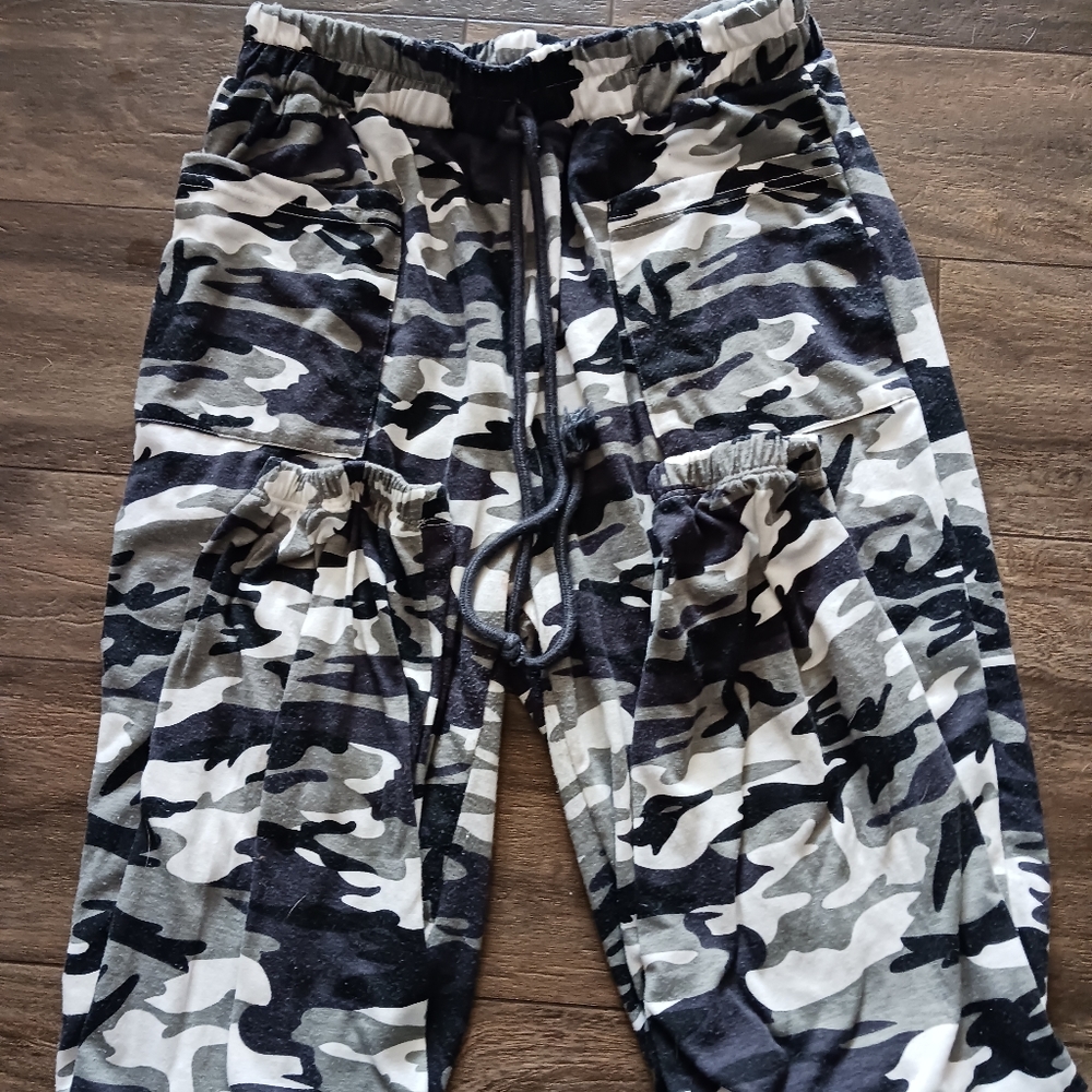 Shein camo pants